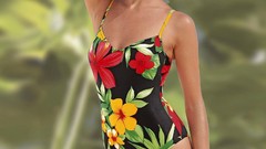 Models swimsuits Fernanda Prada