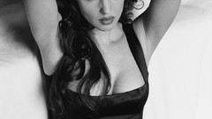 Monica Bellucci brunettes
