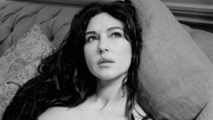 Monica Bellucci grayscale