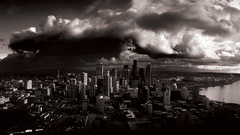 Monitor Seattle quality stormy grayscale dual