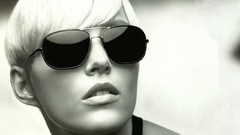 Monochrome fashion sunglasses short hair