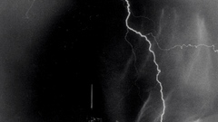 Monochrome Lightning shuttle