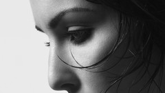 Monochrome noomi rapace