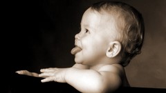 Monochrome tongue babies