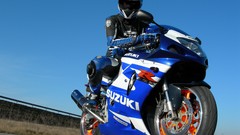 Motorcycles Suzuki