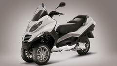 Motorcycles white Scooters motorbikes