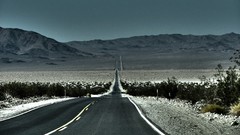 Mountains roads route 66 Highways deserts Route (illustrator)