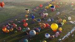 Multicolor hot air balloons