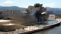 Museum architecture Guggenheim