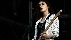 Music woman Blood Red Shoes Laura-Mary Carter