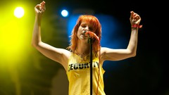 Music woman emo hayley williams paramore microphones singers 