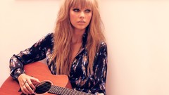 Music woman taylor swift guitarists