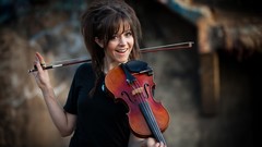 Music woman violins brunettes violinist Lindsey Stirling depth 