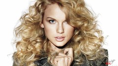 Music woman white background Celebrity blondes taylor swift 