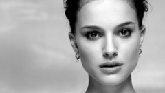 Natalie Portman grayscale monochrome
