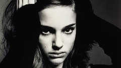 Natalie Portman monochrome greyscale