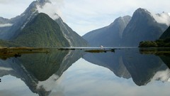 Nature New Zealand sound peak lakes