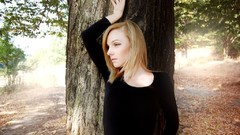 Nature Stars woman blondes models teen arms raised Laura Ivana