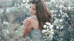 Nature woman brunettes