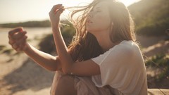 Nature woman brunettes