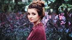 Nature woman brunettes