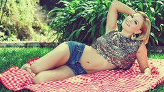 Nature woman brunettes complex magazine