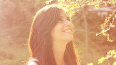 Nature woman brunettes portraits