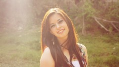 Nature woman brunettes portraits