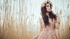 Nature woman dress brunettes