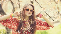 Nature woman spring glasses sunglasses blondes