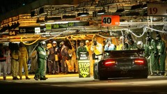 Night France stop Aston Martin pit Winner races 2007 aston 