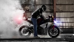 Night rider headlights burnout motorbikes Honda CBR1000RR