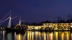 Night ships architecture