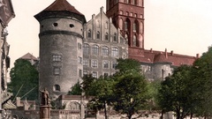 Nigsberg castle for int