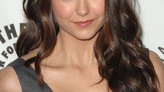 Nina Dobrev