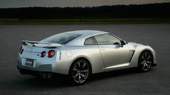 Nissan Nissan GT-R R35