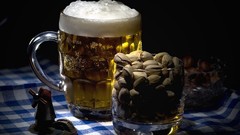 Nuts pistachios beers