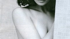 Olga kurylenko grayscale