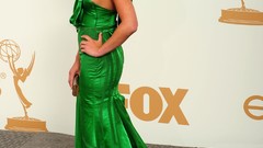 Olivia munn green dress