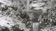 Oregon multnomah falls high