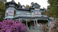 Oregon USA Victorian houses