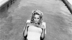 Pamela Anderson