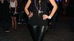 Paradise Celebrity com market skyy wendler swap anni