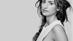Penelope cruz grayscale