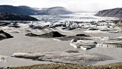 Photographers travel iceland