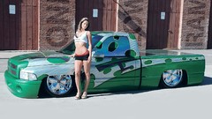 Pinups minitruck woman cars