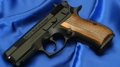 Pistols Guns weapons CZ-75