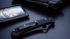 Pistols police Knives m9