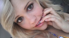 Pornstars fingers on lips Mia Malkova