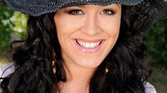 Pornstars tourism Leanne Crow